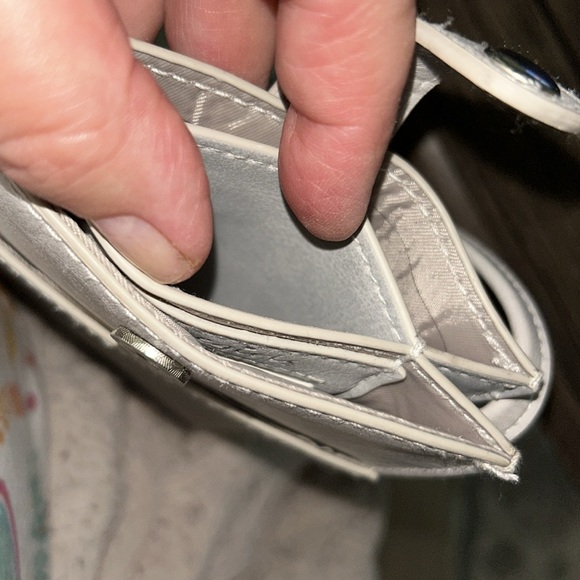 Save the Girls Touchscreen Phone Case or Crossbody with RFID Gray. NWOT - Picture 7 of 11